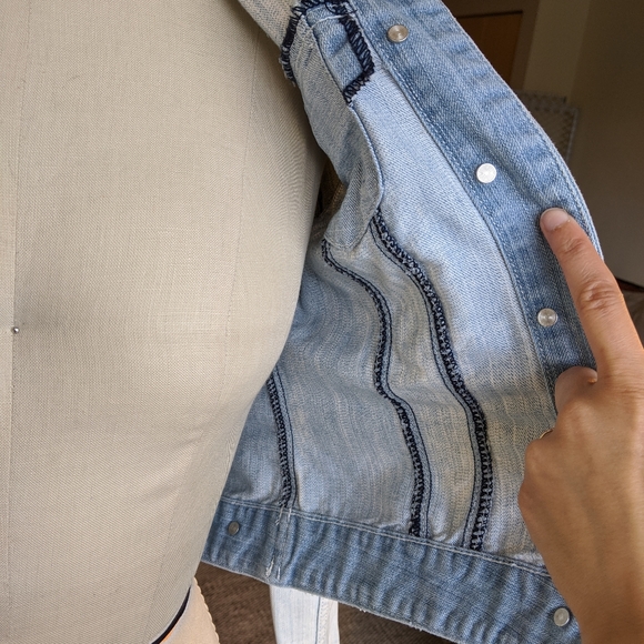 Basic denim jacket - Picture 7 of 8